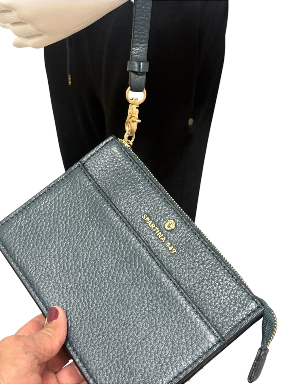 Spartina 449 Forest Green Pebbled Leather Wristlet with Gold Accent - Picture 15 of 16